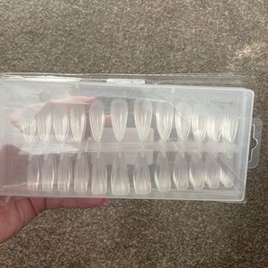 312 pc Acrylic Nail Set